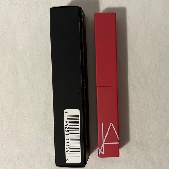 💋NIB💋 NARS ✨American Woman✨ Powermatte Long-Lasting Lipstick- a Dusty Rose shade - Picture 8 of 9